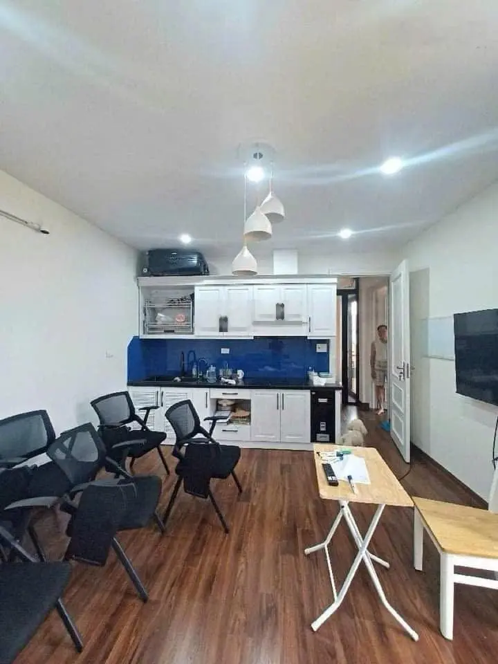 Có 102! Nhà 100m2, 4 tầng MT 9m gara ôtô, ngõ thông, kinh doanh. Lạc Long Quân, Tây Hồ. Chỉ 17.8 tỷ