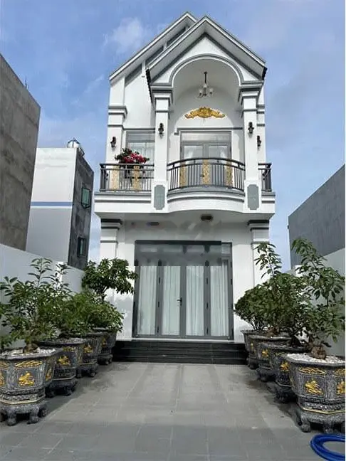 Chính Chủ Không Ở Nhà Thường Xuyên!! Cần Bán Nhà Ngay Đườg Đồng Khởi
