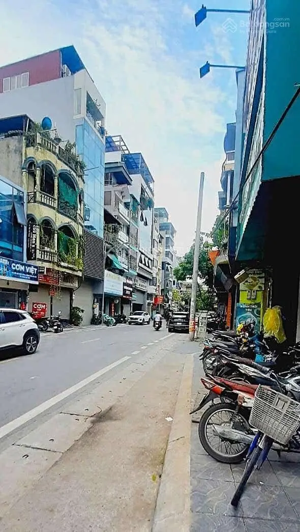 250tr/m2! Mặt phố Vọng kinh doanh sầm uất - vỉa hè - quy hoạch ổn định