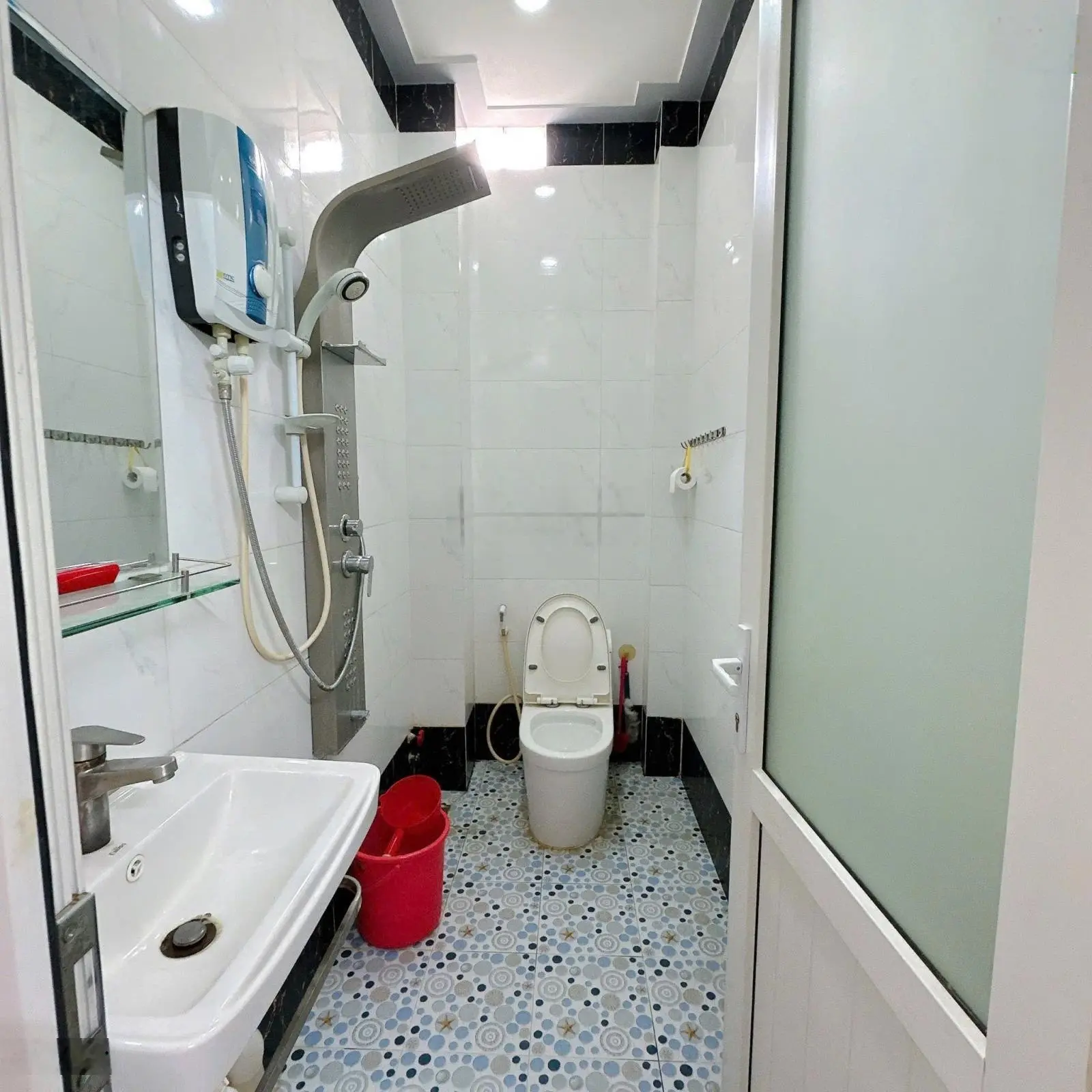 Chủ nhà bán gấp nhà Phạm Văn Hai, Tân Bình. Giá 2,480 tỷ | 60m2 | thông ra cách mạng tháng 8