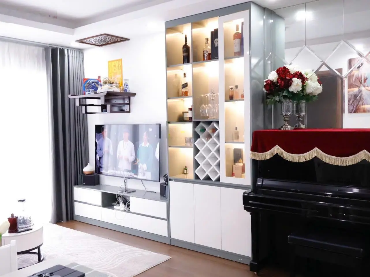 CH: Green park 1 trần thủ độ- dt:56m 2PN 2WC BC: Tây Nam, tầng trung view hồ, full nội thất 3tỷ6 TL