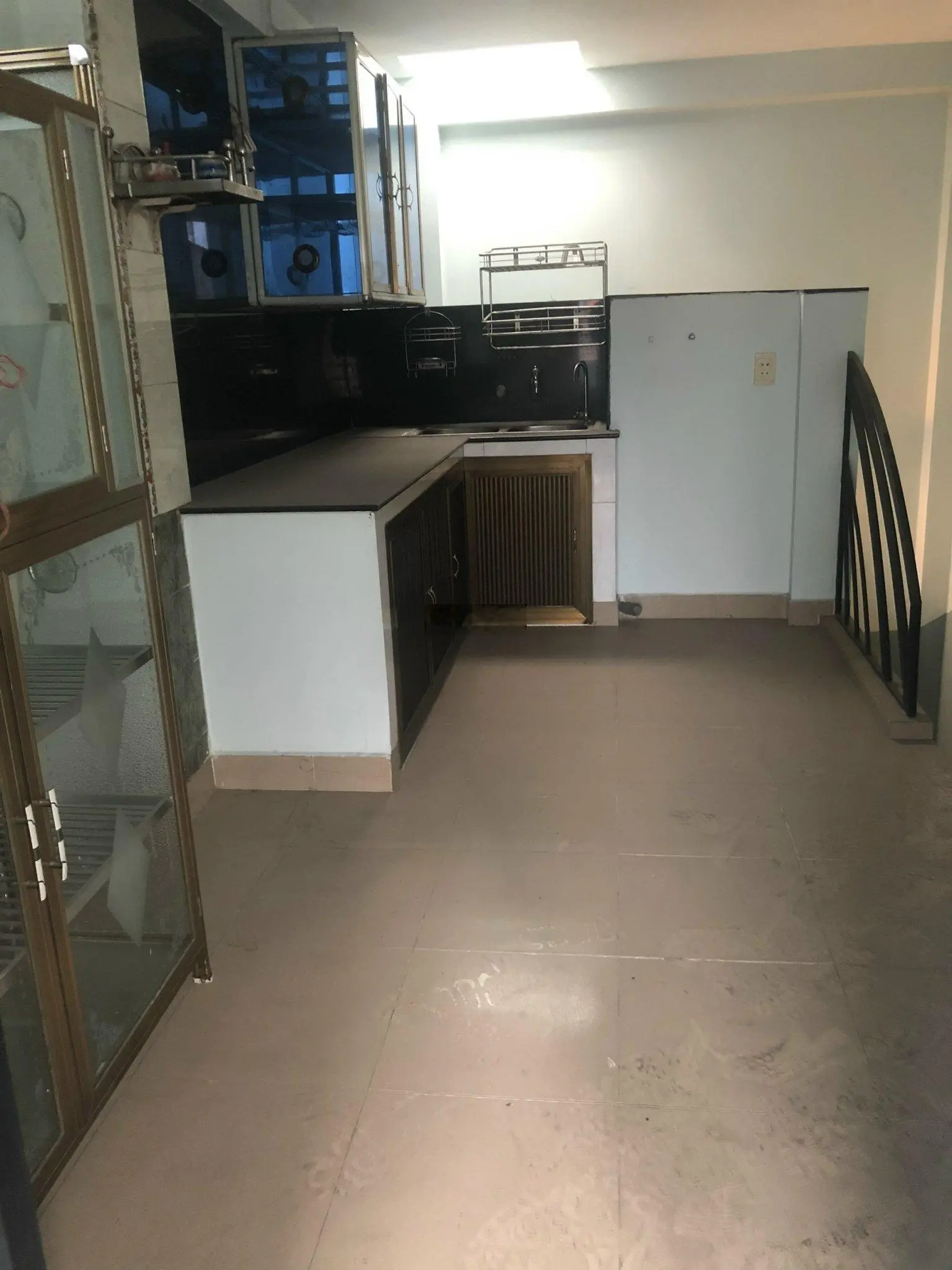 Bán nhà MT Lạc Long Quân Phường 10 Quận Tân Bình, giá 8 tỷ 45m2