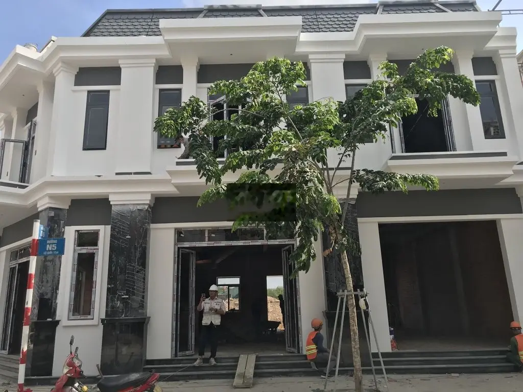 Nhà 1 trệt 1 lầu ngay Thành Phố Mới, TTHC Tỉnh Bình Dương