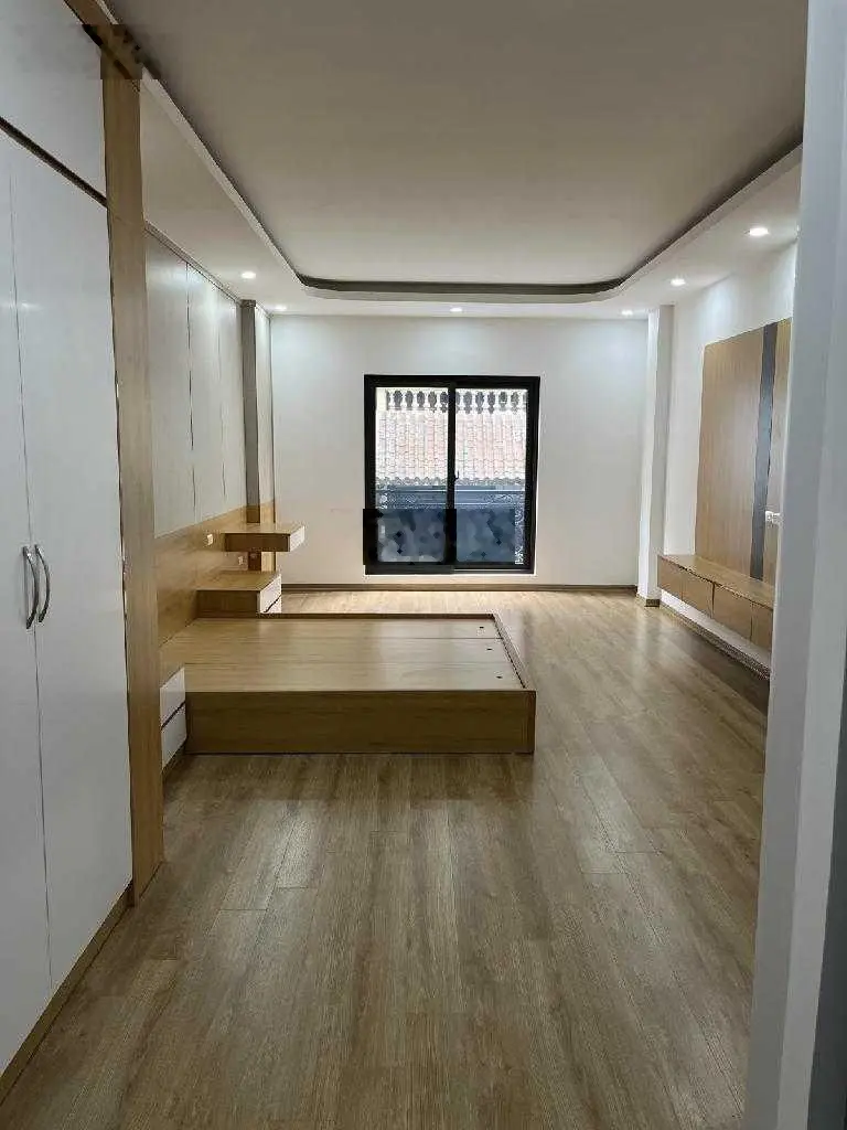 SIÊU PHẨM, NHÀ BÁN AN DƯƠNG, TÂY HỒ, THANG MÁY GARA Ô TÔ - KINH DOANH, 37,2M2, GIÁ 12,5 TỶ.
