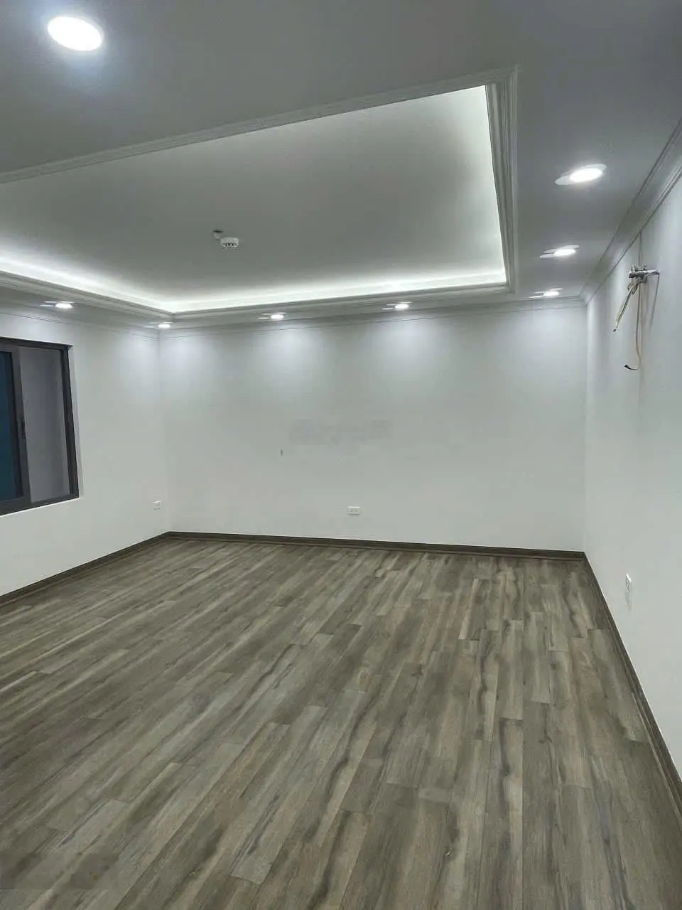 Hạ Chào 7Tỷ Bán Gấp Nhà 9 Tầng Mặt Phố Hồ Tùng Mậu Cầu Giấy, DT65/70M MT 5M Giá 39Tỷ.