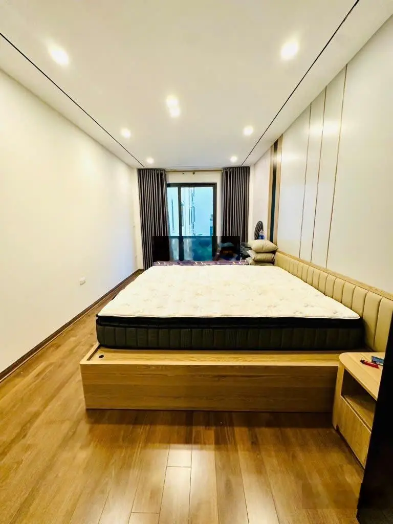 Siêu phẩm đại từ nhà mới koong thang máy xịn phân lô vip 6 tầng hiện đại