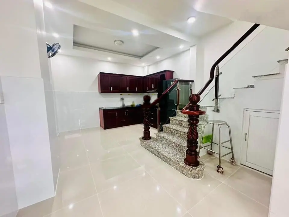 Bán nhà 1 trệt lửng 2 lầu Bình Trưng Tây Q2