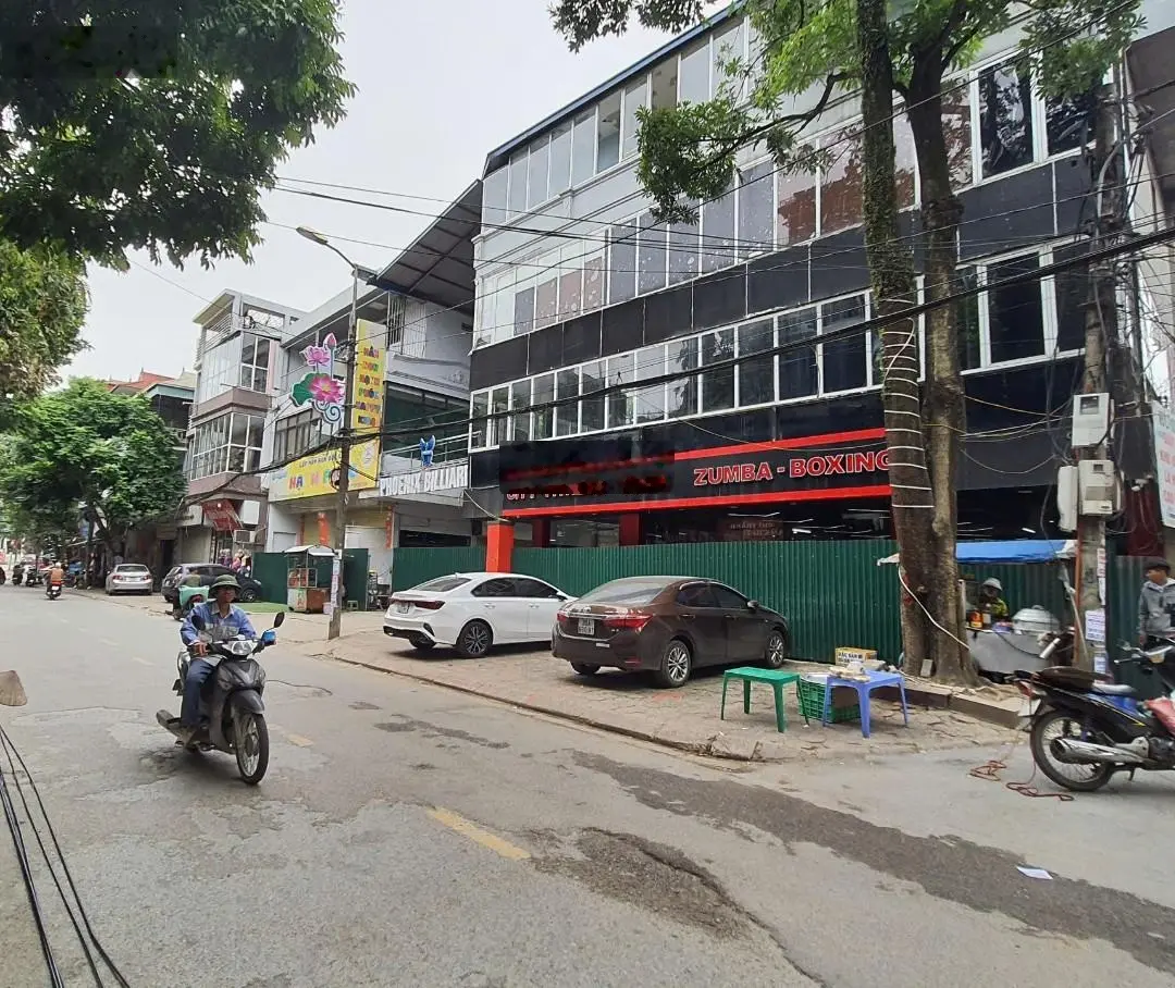 5 tỷ nhà phố kinh doanh dòng tiền đều tại trung tâm thị trấn Đông Anh