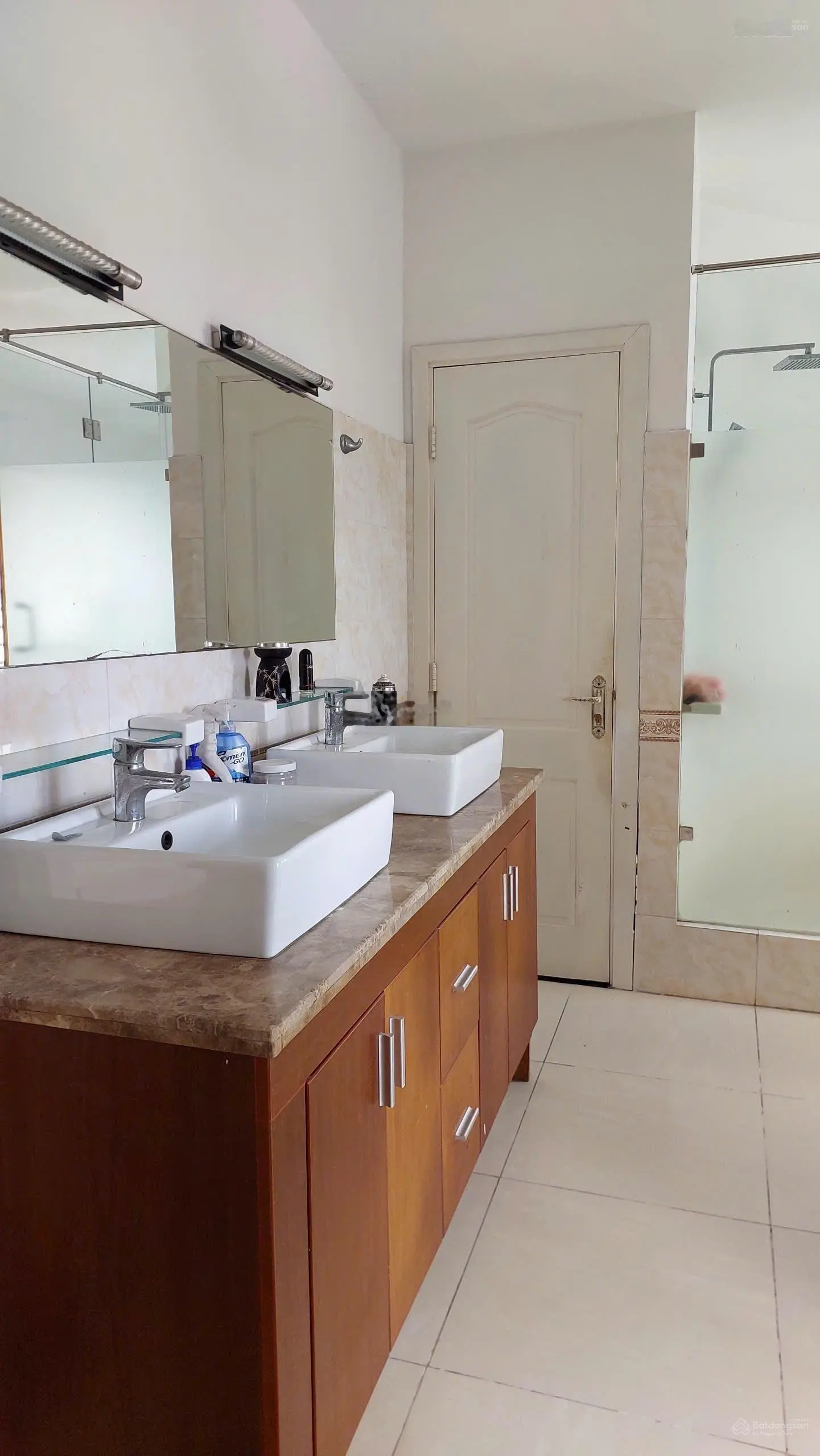 Vip nhất khu vực hé lộ căn nhà chất như nước cất Cát Lái, Q. 2, DT 106m2, sổ hồng riêng