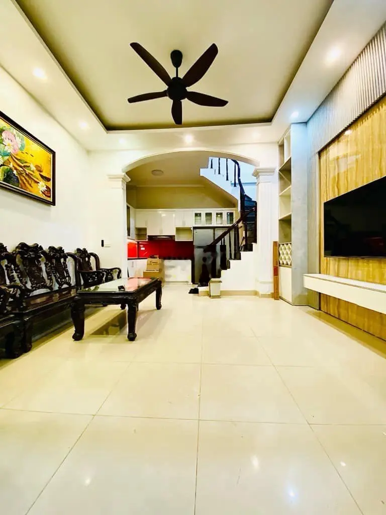 BÁN NHÀ CẠNH DƯƠNG NỘI -HÀ ĐÔNG 30M2- 2 THOÁNG-5 TẦNG- MT 7,7M- HIẾM
