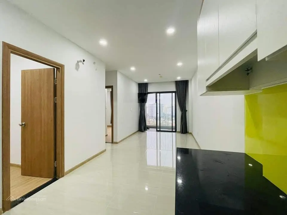 Chính chủ cần bán gấp căn 2PN2WC- 51,33m2- Hướng Đông Nam, View ngoại khu. Bcons Green view. 1ty635