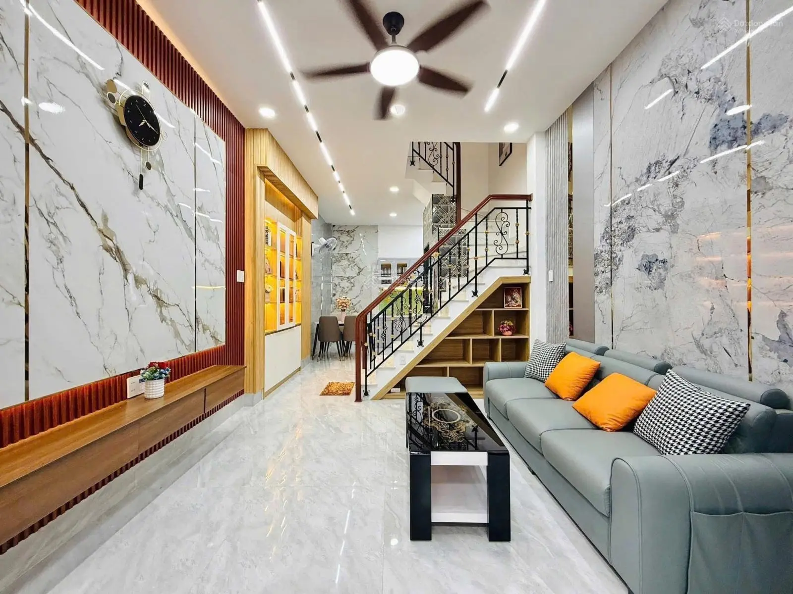 Dọn vào ở liền căn nhà sát Đại học Luật CS2 - đường số 5, Hiệp Bình Chánh, Thủ Đức 38,5m2