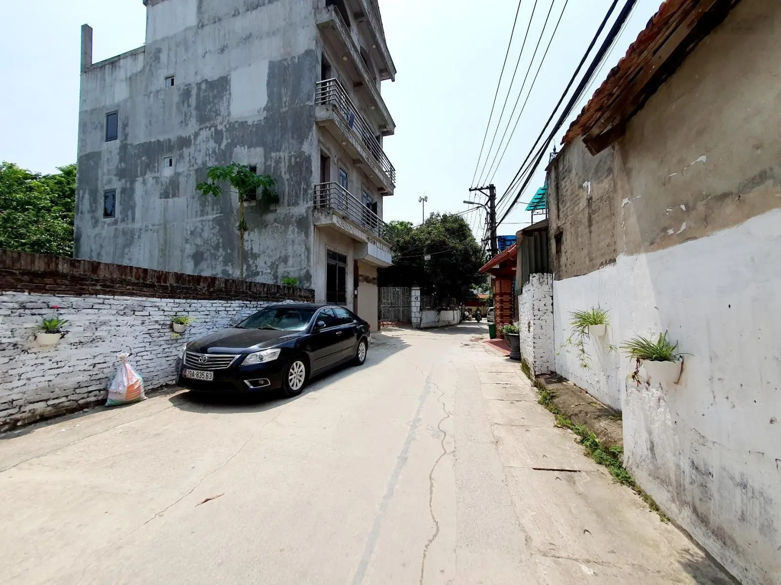 Bán hộ anh trai nhà 4 tầng hàng xóm khu đô thị Hinode Kim Chung, 4 tầng 33m2 - giá chỉ 3 tỷ 98