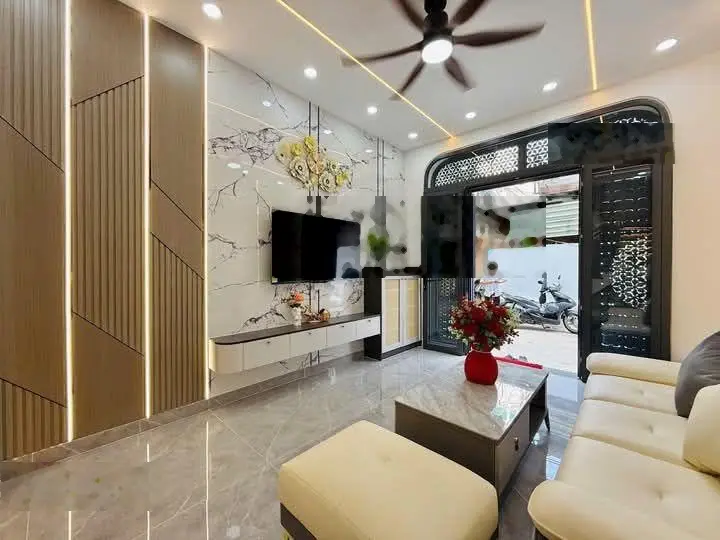Ngân hàng thanh lý nhà giá rẻ chỉ 2 tỷ 7 ngay đường Cầu Đình,Long Phước Quận 9.Nhanh tay kẻo lỡ