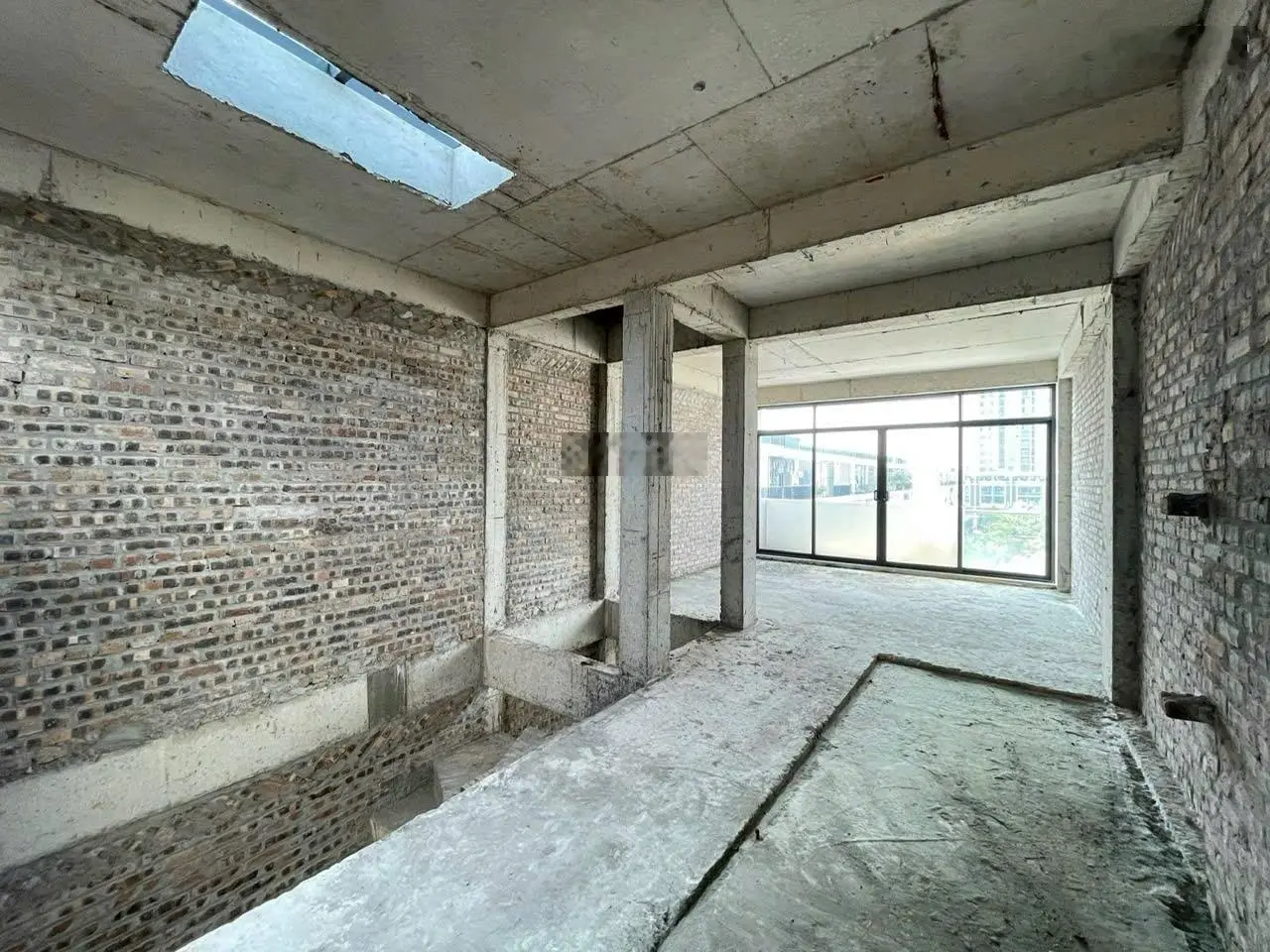 Bán LK Đức Giang, ôtô đỗ cửa, gần trường - chợ, full tiện ích