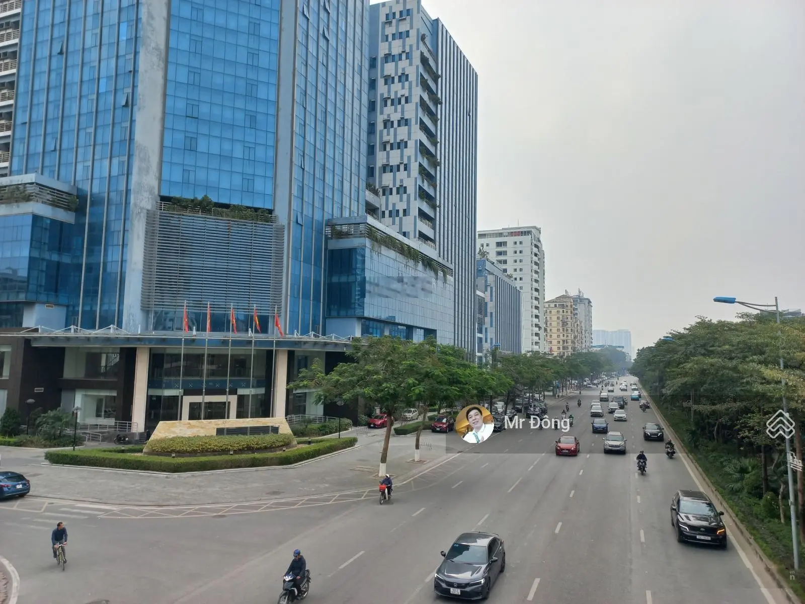 Bán căn hộ cho thuê quận Tây Hồ 76m2, 6 tầng, MT 6,5m, 17,2 tỷ