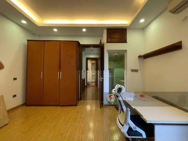Viên ngọc vip hồ tây lô góc 8m ra hồ 6 tầng 22 tỷ - vị trí phong thuỷ nhất hà nội