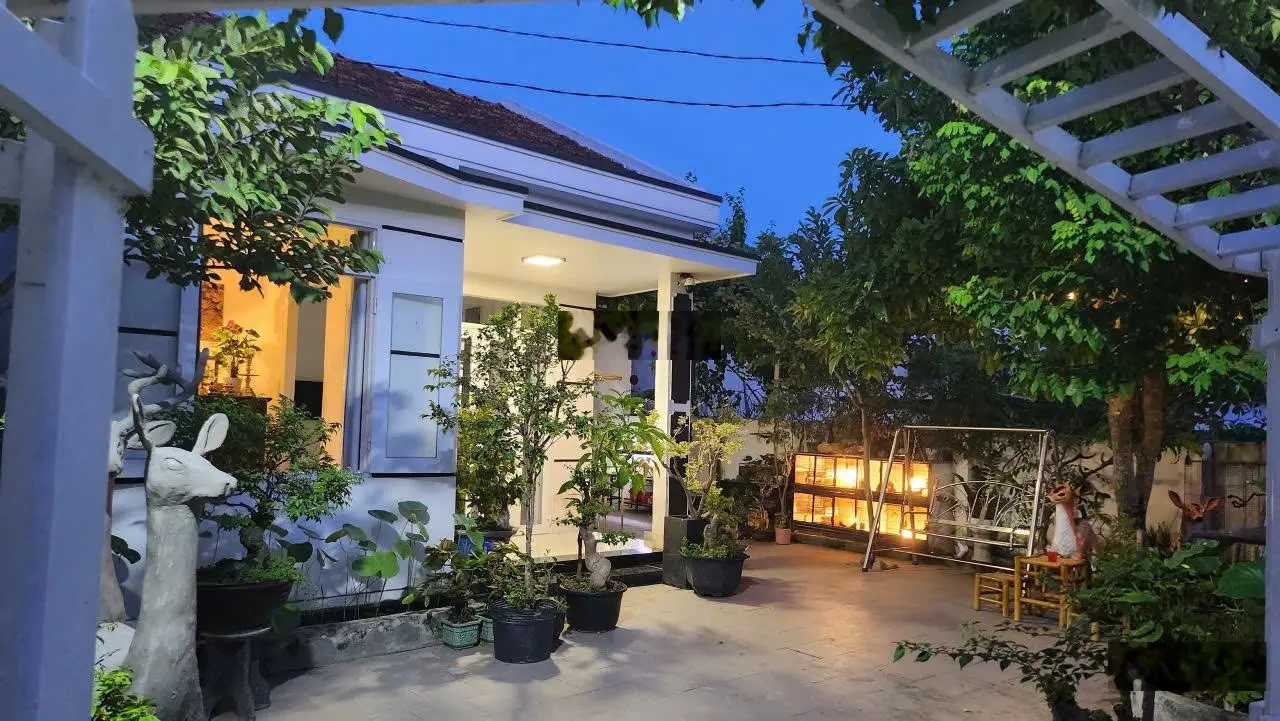 Nhà đẹp đã hoàn công ngay trung tâm thị trấn Diên Khánh 209m2 - Thổ cư - Ngang 10m, đường ôtô