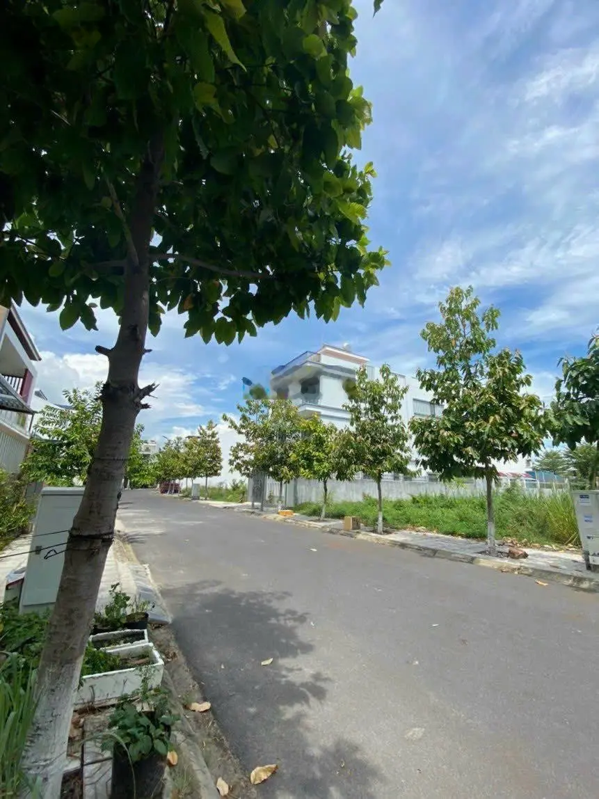 Bán đất biệt thự 180m2 (ngang 9m) - giá 37 tr/m2 khu đô thị An Bình Tân - đã có SHR cá nhân
