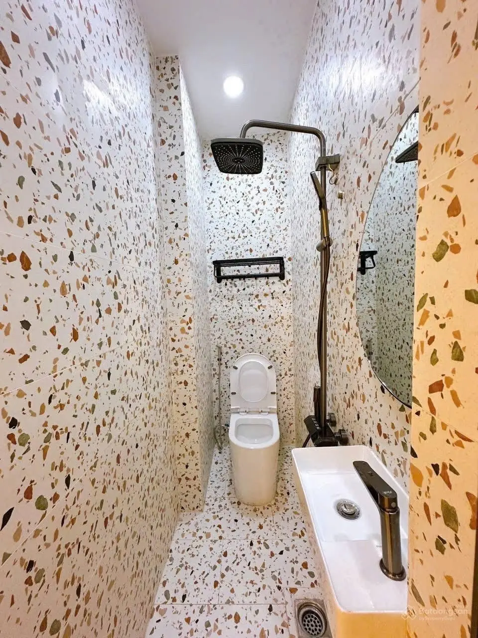 Kinh doanh thua lỗ bán gấp nhà mới xây Đ. Bàn Cờ - P.3 - Quận 3, đang cho thuê 29 triệu, 69,3m2