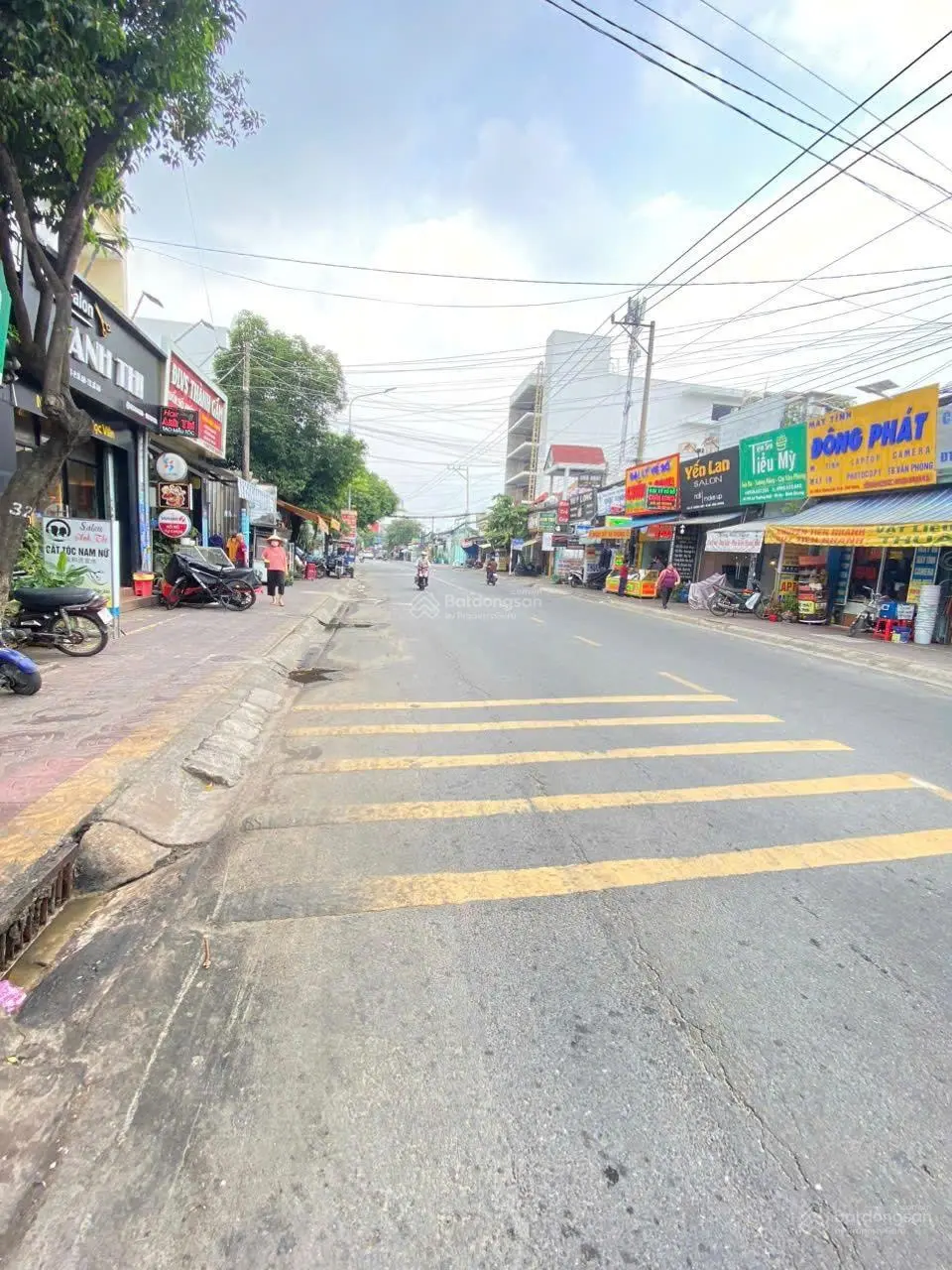 Giảm 500TR Bán nhà 1 trệt 1 lầu MT sầm uất đường Lý Thường Kiệt p.Dĩ An, Tp.Dĩ An
