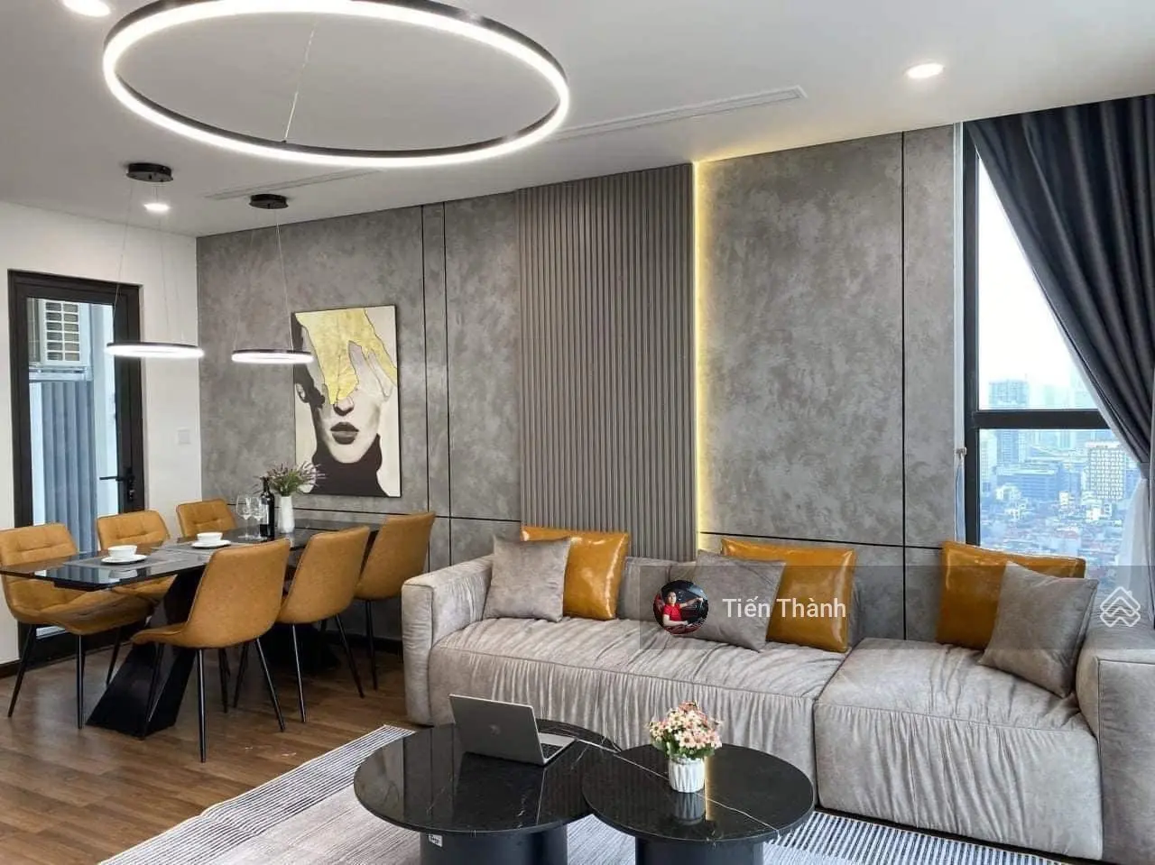 Bán gấp căn hộ chung cư HCMCC 249A Thụy Khuê 146m2, 3PN, đủ đồ, view hồ Tây, giá 8 tỉ. 0963 668 ***