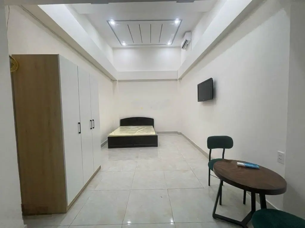 Rẻ 2 tỷ bán lô góc mặt tiền cực đẹp, (7m x 16m), kinh doanh 70tr/tháng. Đường Tạ Quang Bửu, Quận 8