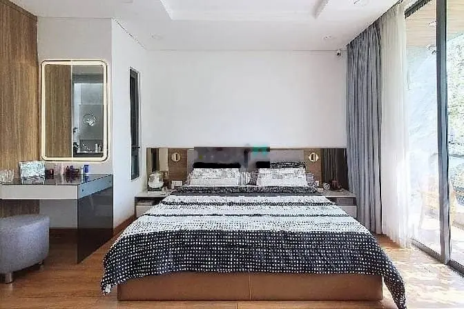 Biệt Thự nhỉnh 18 Tỷ - 10x26m - hẻm xe tải - ngay PHẠM VĂN BẠCH