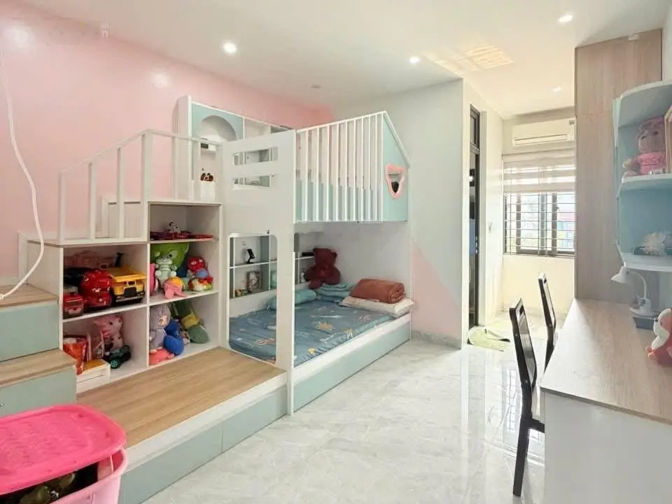 Nhà phân lô đường 15m khu Lê Hồng Phong, Hải An, Hải Phòng. Phù hợp làm văn phòng, công ty