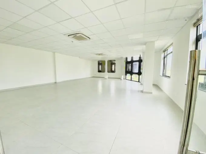Hàng kín! Bán nhà mặt tiền Tô Hiến Thành, P. 15, Q. 10 - 7x20m - 6 tầng - HĐT 140tr chỉ 39,5 tỷ