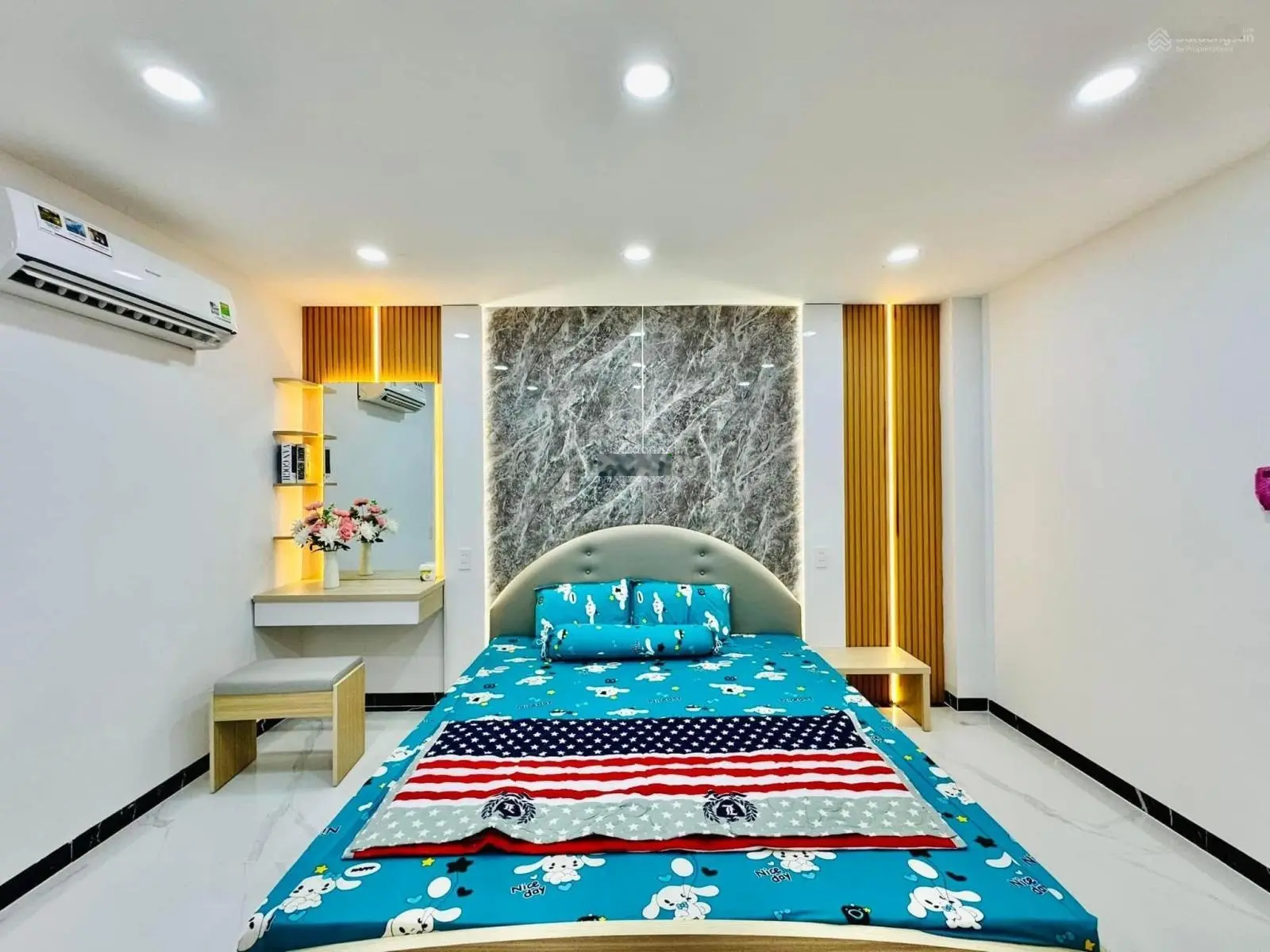 Nhà mới dọn ở liền ngay đường Quốc Hương, Q2 - Giá 3 tỷ 550 / 80m2. Sổ chính chủ. Xe hơi trong nhà