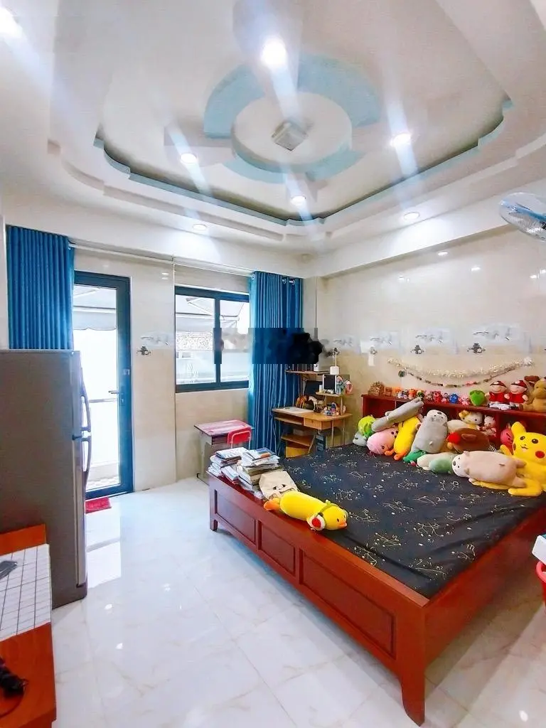 Nhà đẹp q4- 4 tầng đúc - 42m2 - hẻm 3m- ko qh-chỉ 4 tỷ nhỉnh