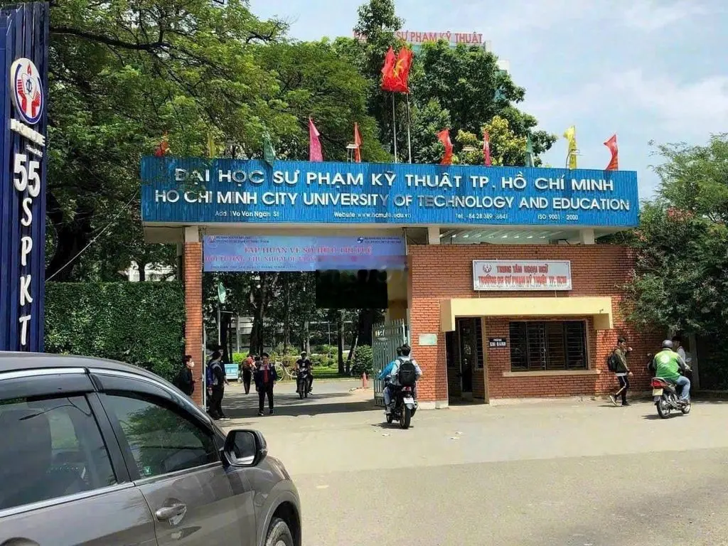 CHỦ NGỘP HẠ LỖ HƠN NỬA TỶ-ĐẤT 67M2- SÁT LÊ VĂN CHÍ- ĐƯỜNG 7M