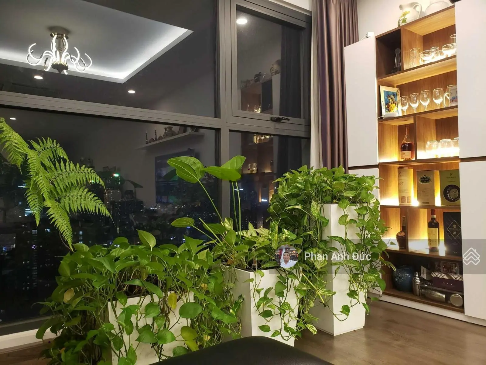 Bán căn chung cư N07 KĐT Dịch Vọng - Cầu Giấy, DT 110m2 - 03PN, căn góc, view công viên