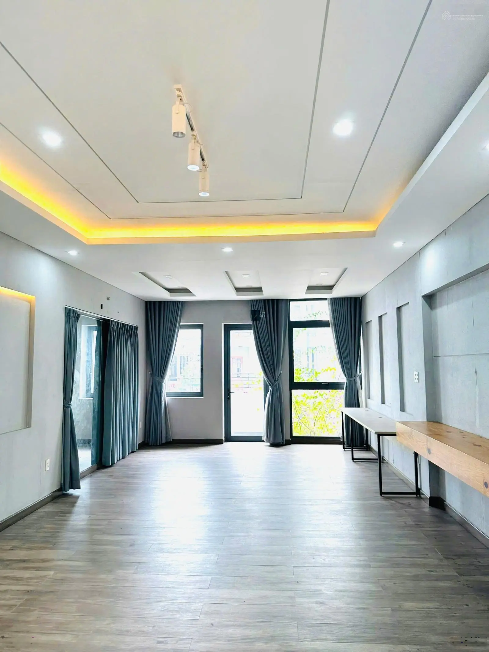 Nhỉnh 18 tỷ - Nhà đẹp đường 12m 4 tầng - 5x27.7m 137.4m2 5PN 5WC - Full NT Châu Âu, Tây Thạnh QTP