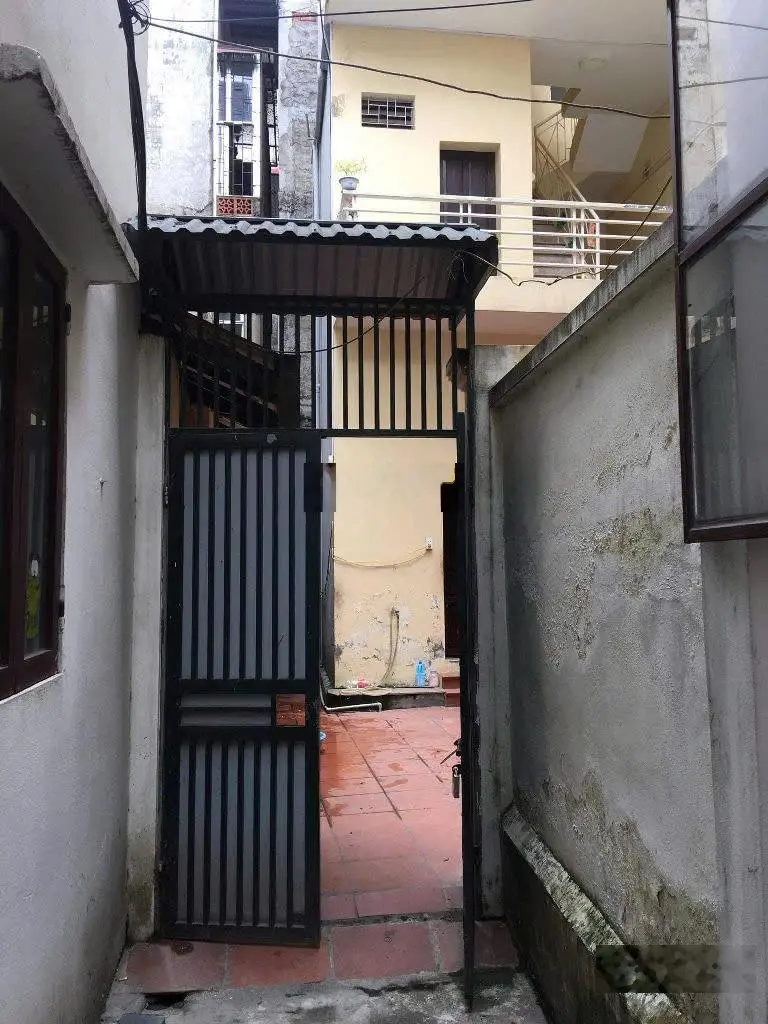 Cơ hội đầu tư - bán nhà phố tăng bạt hổ, quận hai bà trưng, hà nội