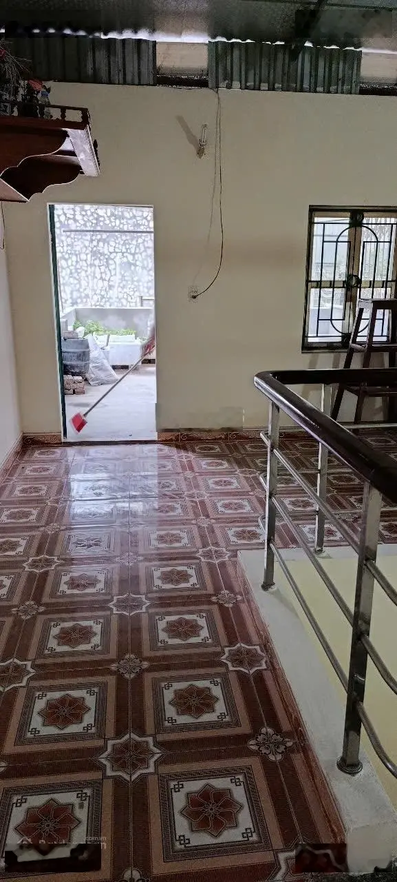 Cần bán nhà 2.5 tầng, 81m2 MT 4.3m, cách đường Biên Hoà 50m, giá 3.5 tỷ trung tâm Phủ Lý Hà Nam
