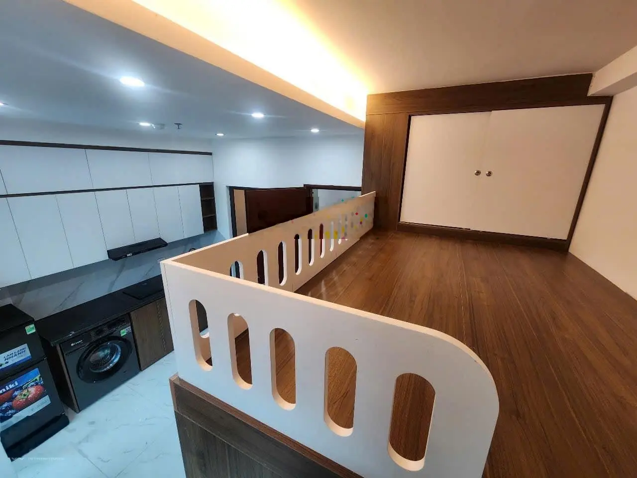 Hàng hiếm! Tòa CHDV Cự Lộc, 65M2*7T, MT 5.1M, 12 phòng KK, đủ PCCC, sầm uất, dòng tiền 800tr/năm