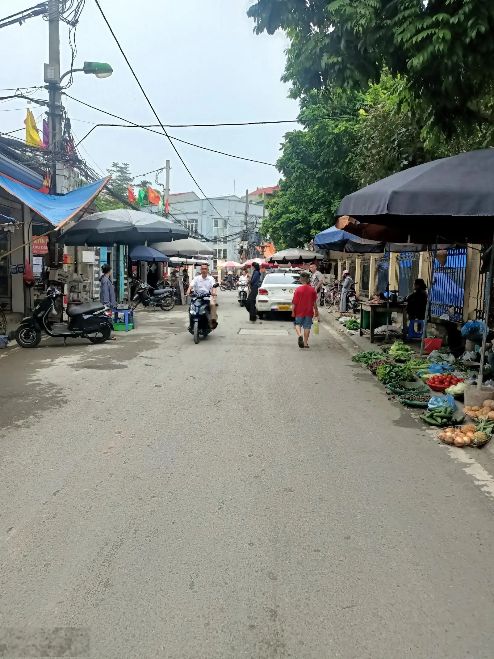 Bán nhà mặt phố Bắc Từ Liêm 70m2, 4T ô tô tránh, trục chính, kinh doanh, gần ĐH Mỏ, Tài Chính