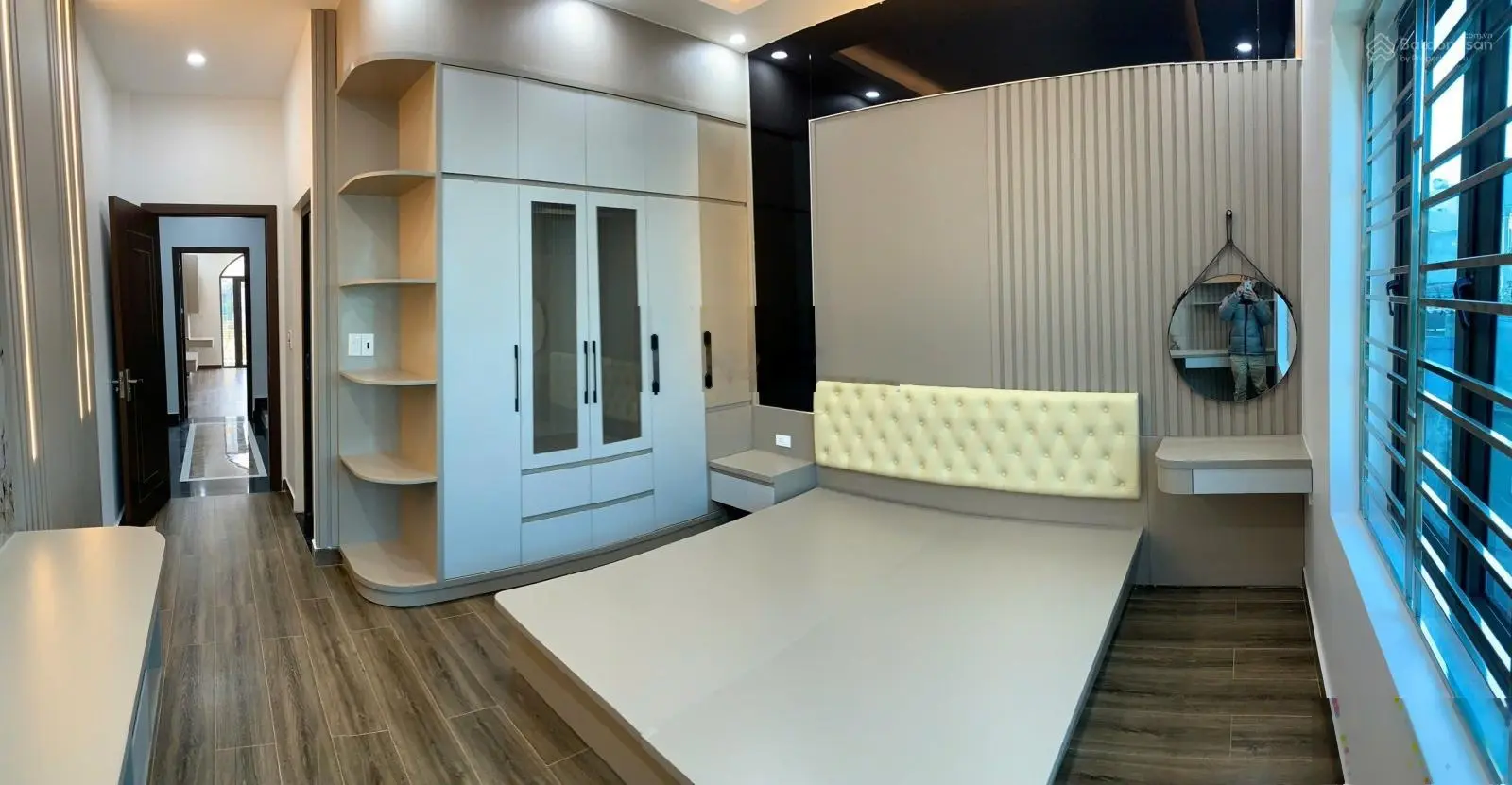 Bán nhà 5 tầng khu phân lô tuyến 2 Lê Hồng Phong ngay ủy ban quận Hải An. Diện tích: 60m2