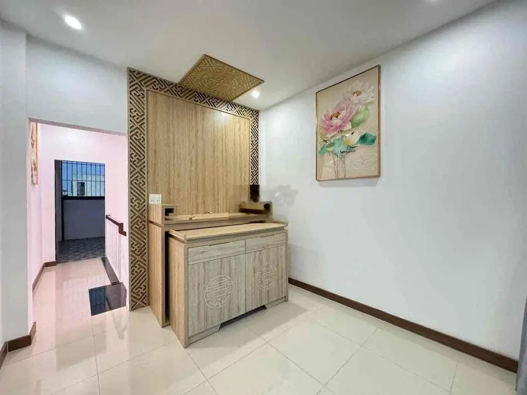 HOÀNG DIỆU