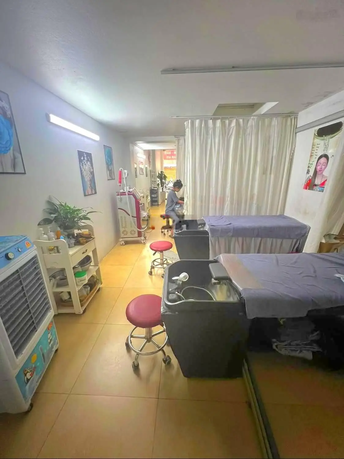 Bán nhà mặt phố Huỳnh Thúc Kháng Đống Đa. Đường 30m. DT 32m2x5T, hè 6m. Siêu hiếm hơn 14 tỷ.