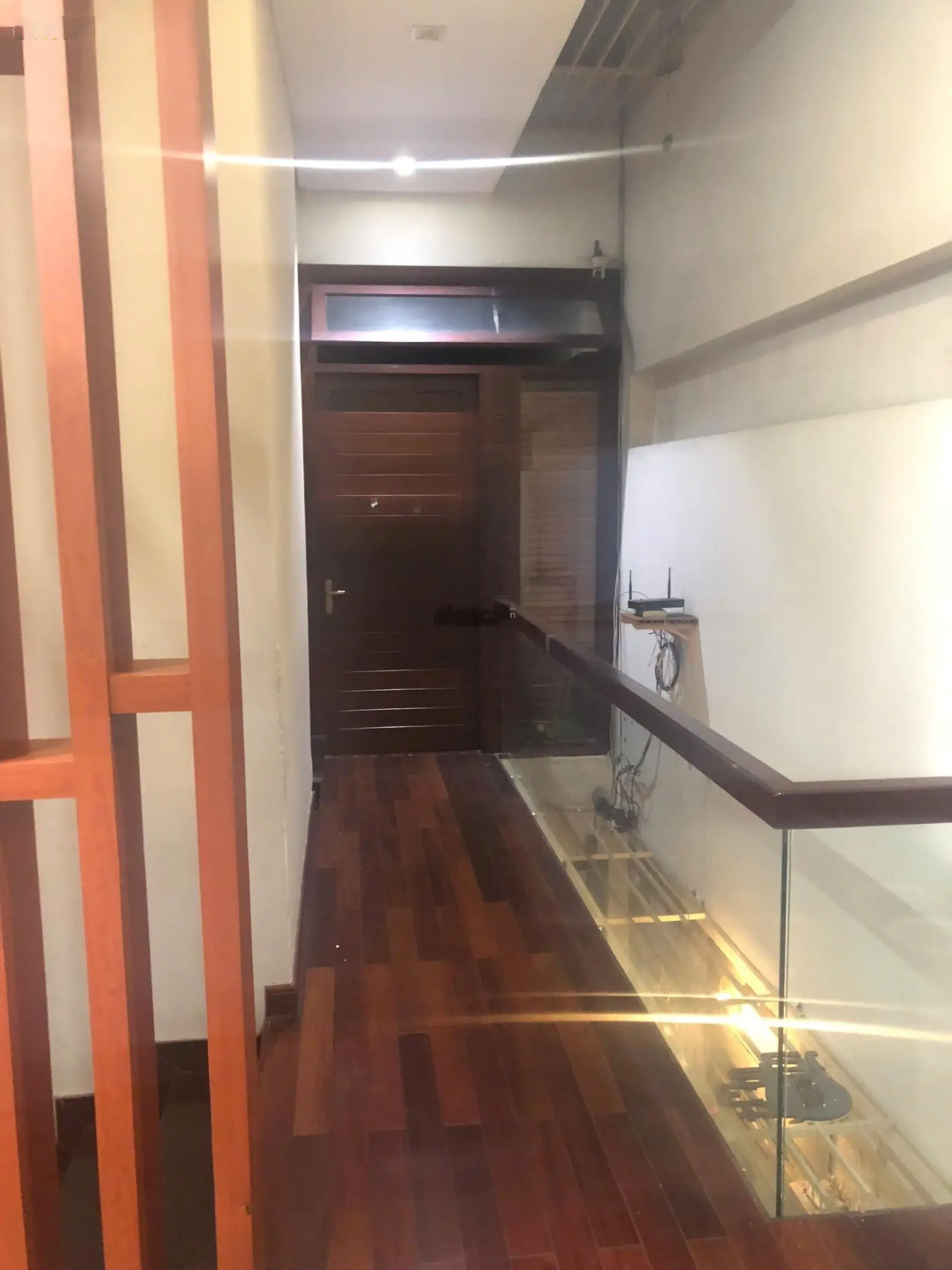 Bán nhà 4 tầng mặt tiền Nguyễn Hữu Thọ