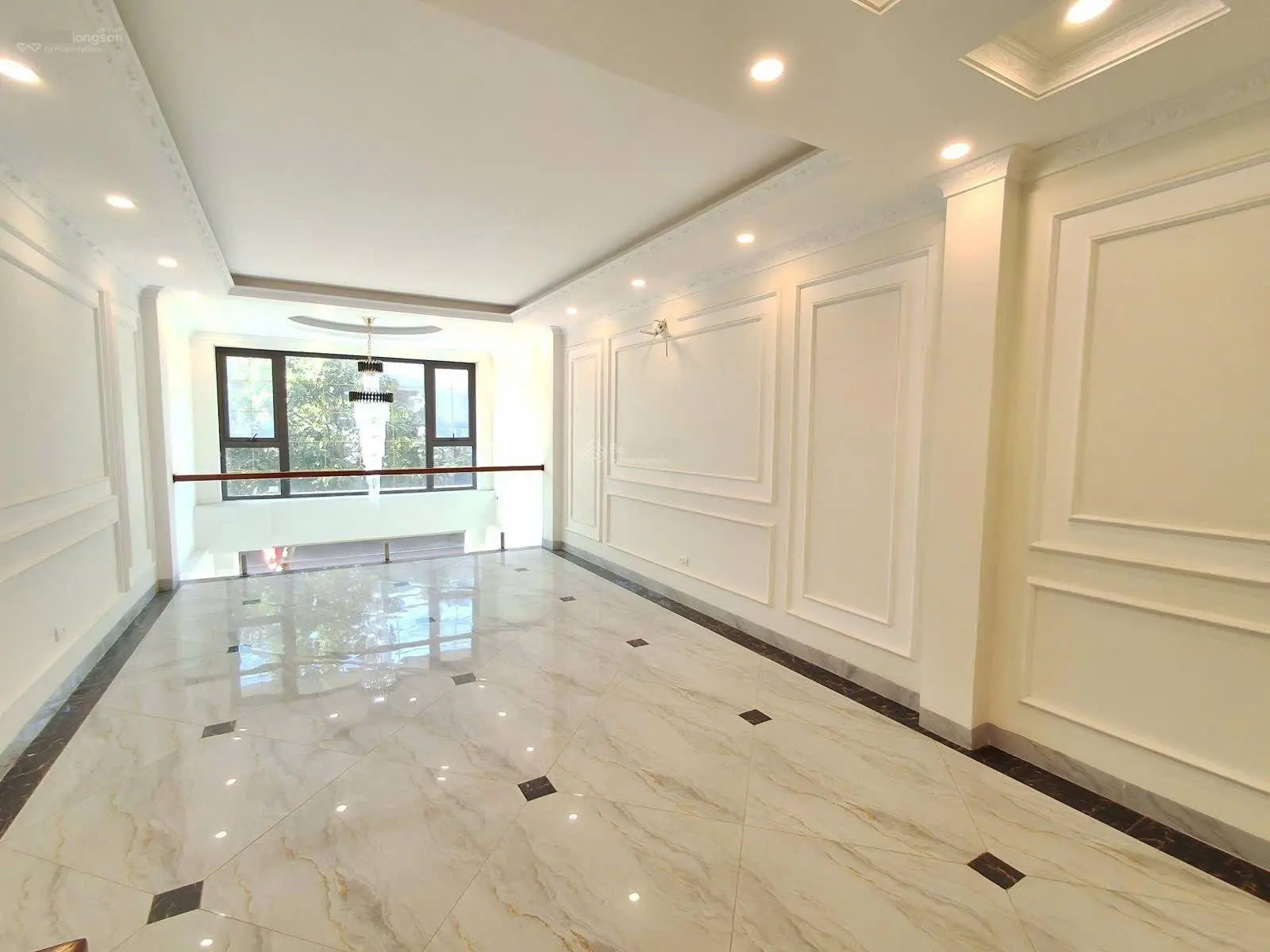 Bán nhà mặt phố đàm quang trung - long biên- vị trí siêu đẹp- toà nhà vp kinh doanh đỉnh