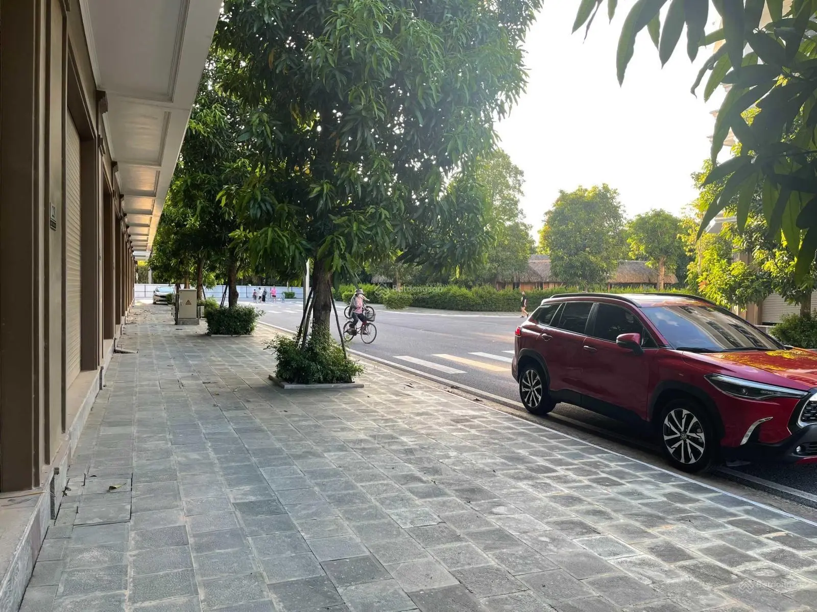 Nhà liền kề 4 tầng view công viên TP. Thanh Hóa giá chỉ 3,1 tỷ 0919 959 ***