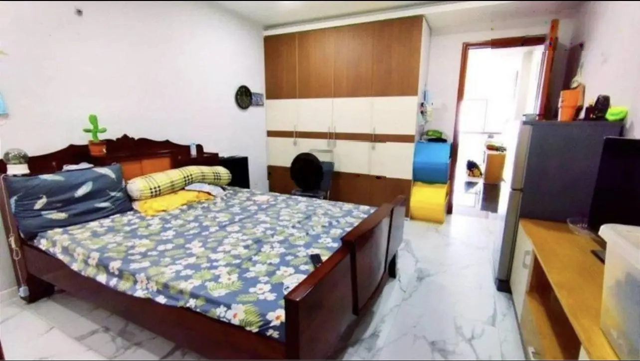 Giảm 600 tr bán nhanh nhà Nguyễn Văn Giai,Q1. Giá:4,28tỷ/66m2(4x16,5m).Gần chợ Đa Kao.Đang cho thuê