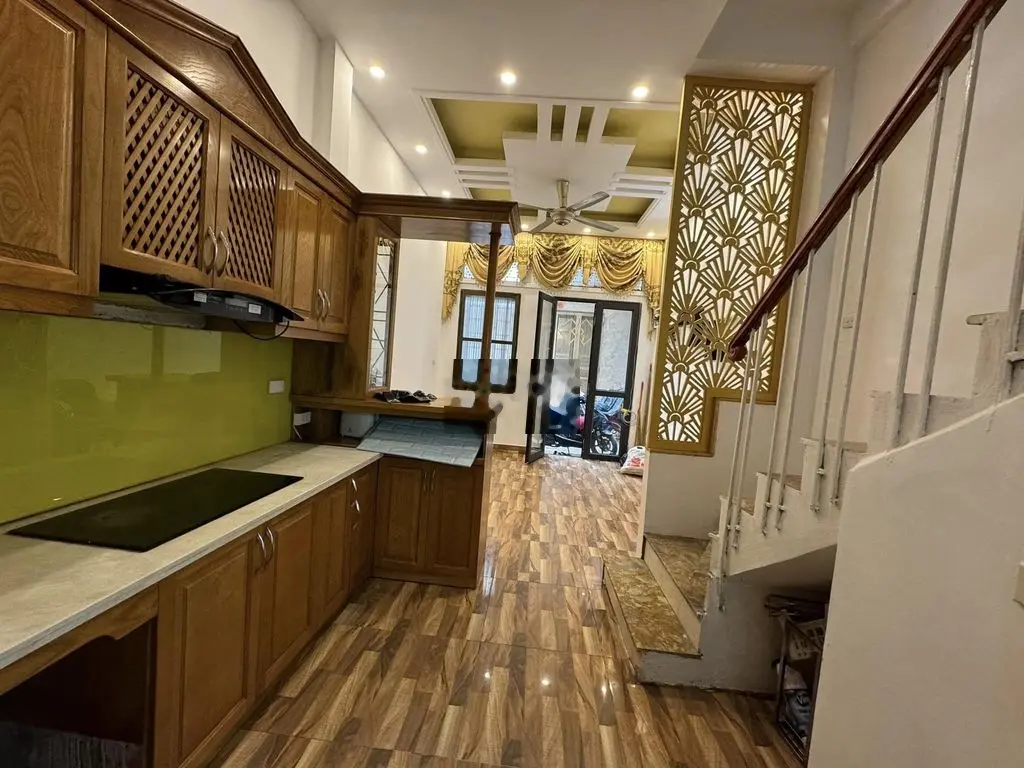 Bán Nhà Phố Tôn Đức Thắng - Tây Sơn Đống Đa 4 Tầng Giá 4.6 tỷ.