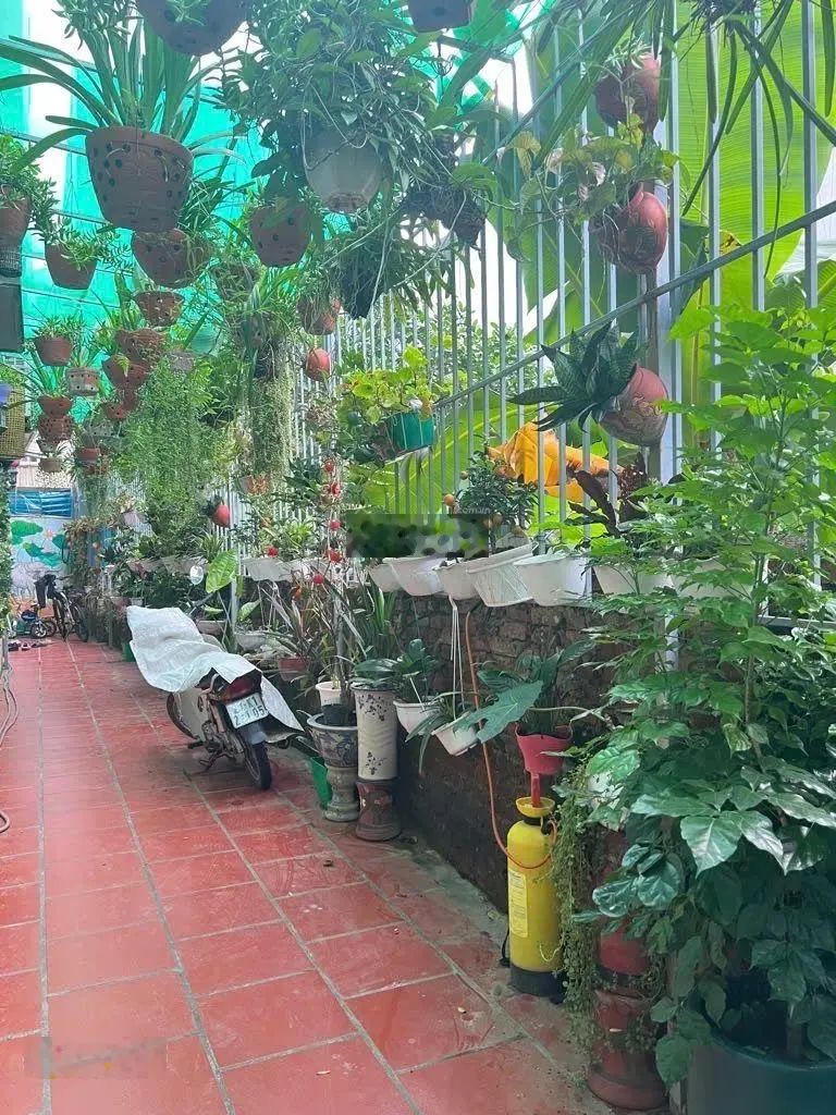 Siêu phẩm, Nhà đẹp Ngọc Thụy ở ngay, 5 tầng Ngõ riêng 1 mình 1 nhà.