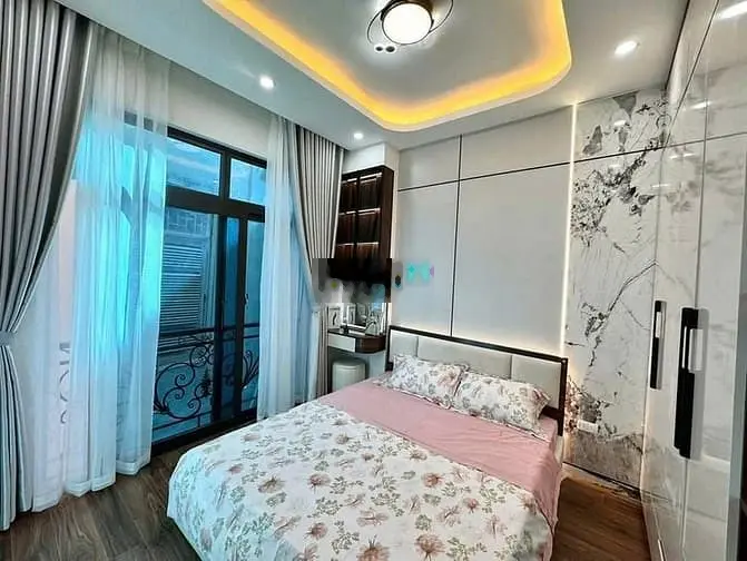 Bán nhà đẹp Vương Thừa Vũ Thanh Xuân, dt 40m2, 4T, Lô góc, nhỉnh 8 tỷ