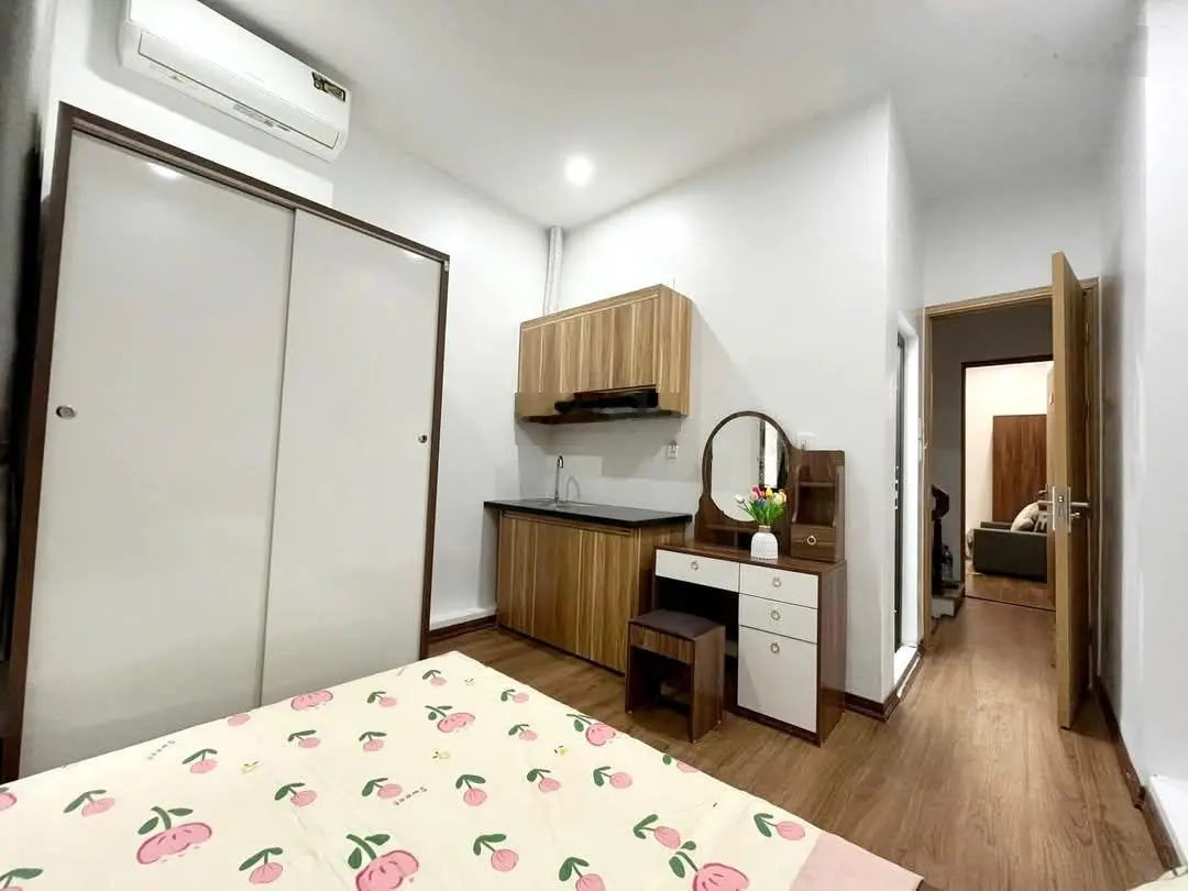 Siêu phẩm dòng tiền chỉ 7 tỷ có ngay 7 phòng khép kín. Thiết kế 5 tầng lô góc gần trường đại học